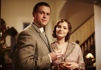 f5295ea7b92749db112b7f8a62240300