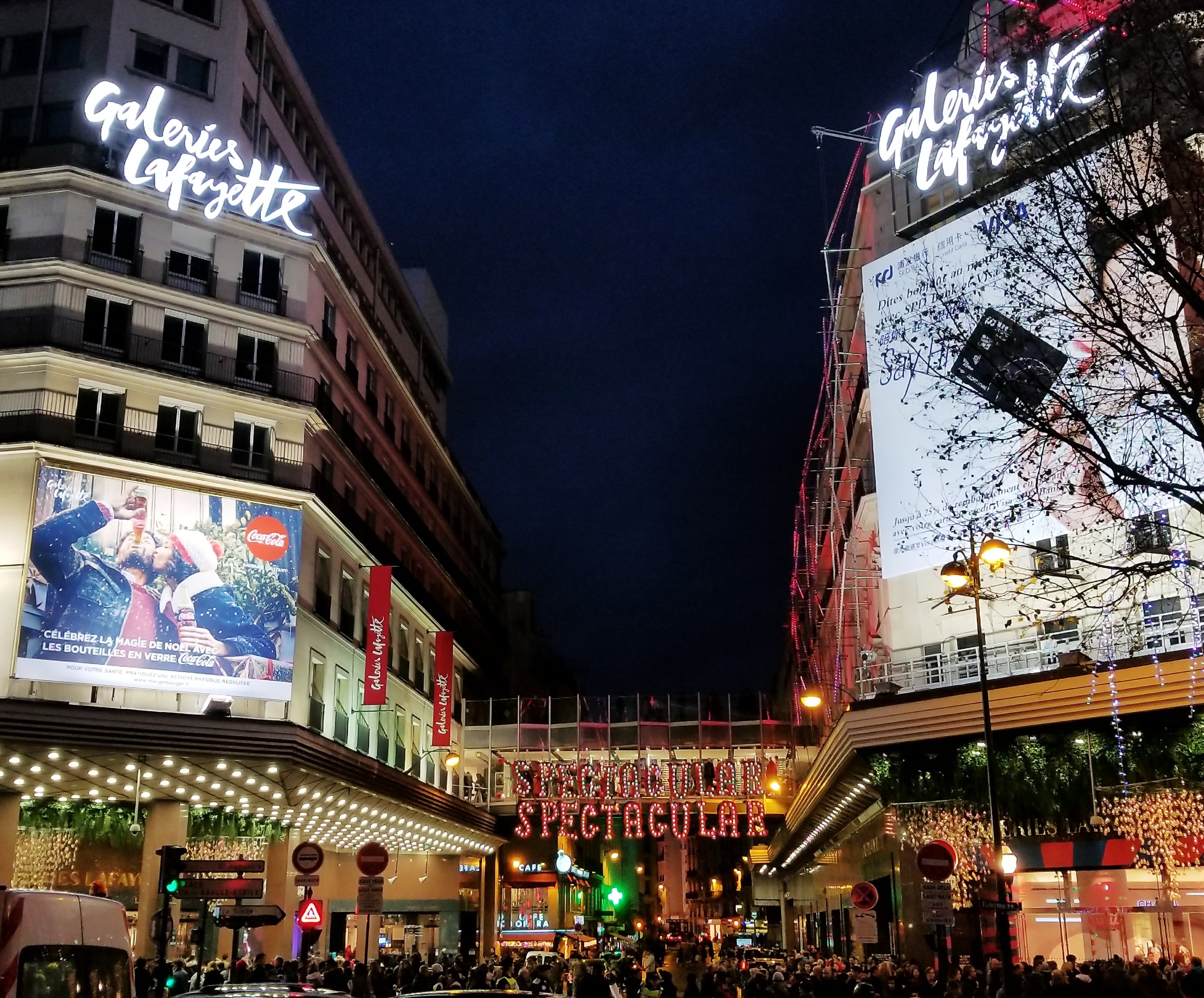 Lizzie does Paris - Galeries Lafayette