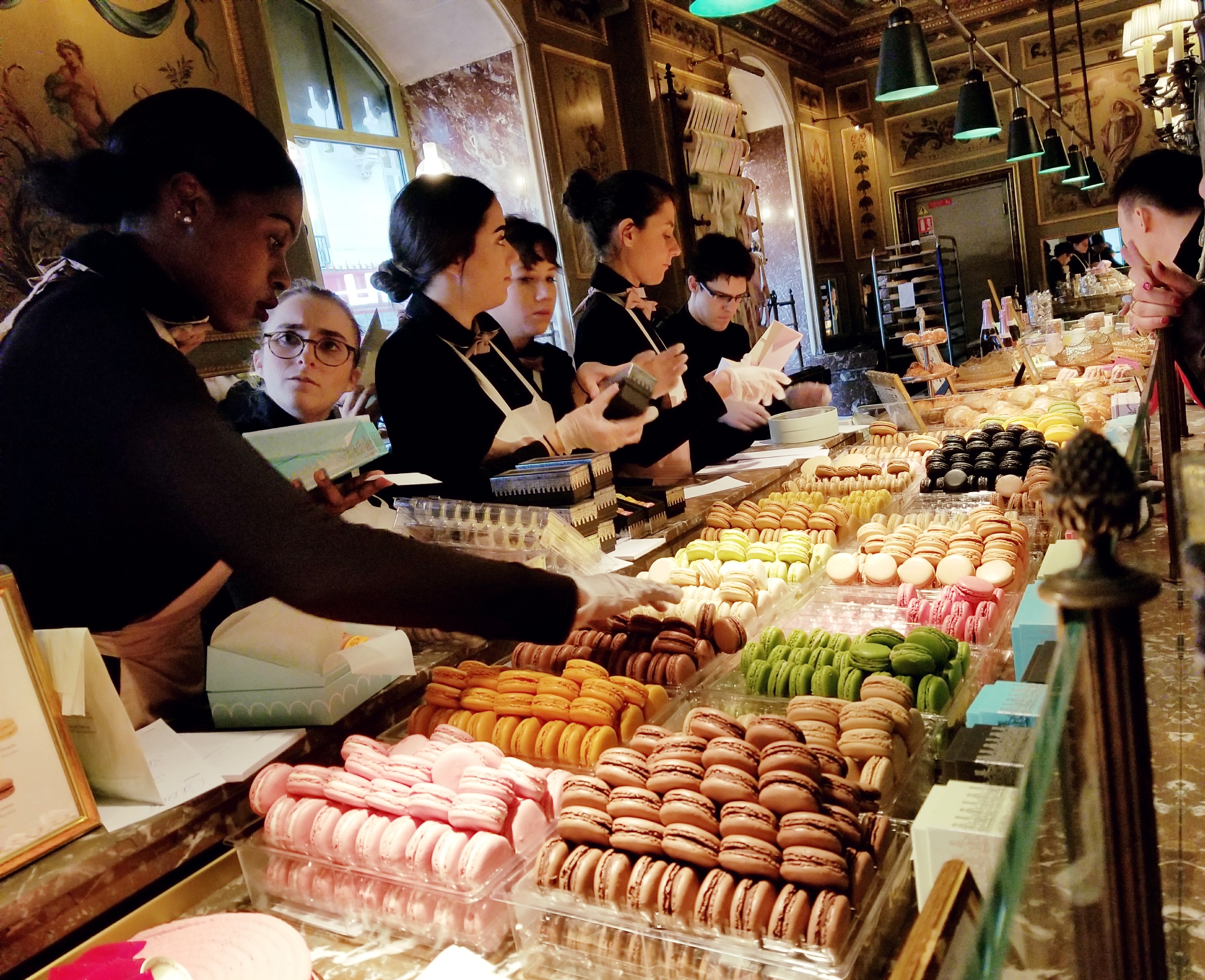 Lizzie does Paris - Laduree macarons