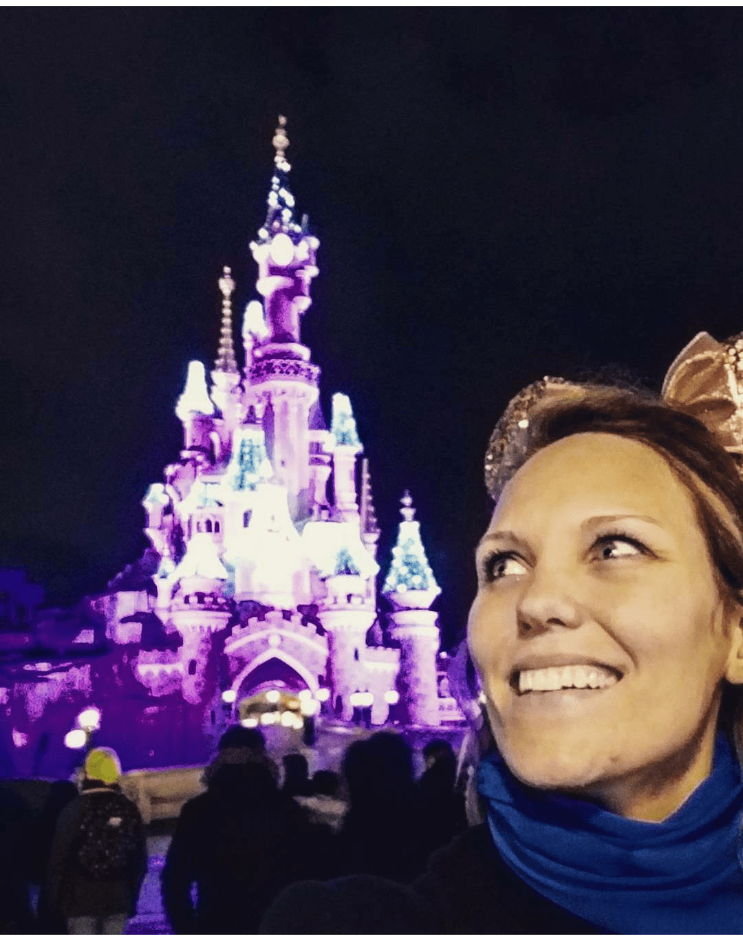 Lizzie Does Disneyland Paris