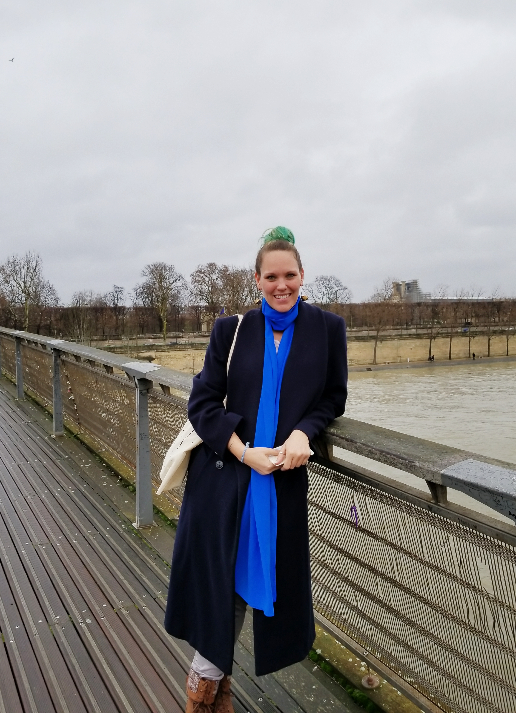 Lizzie does Paris - outtakes Not the Love Bridge